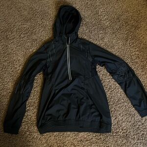 Lululemon Women’s Quarter Zip Windbreaker